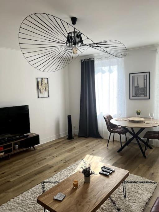 Appartement Cosy Et Lumineux Avec Parking Gratuit Colmar Exteriér fotografie